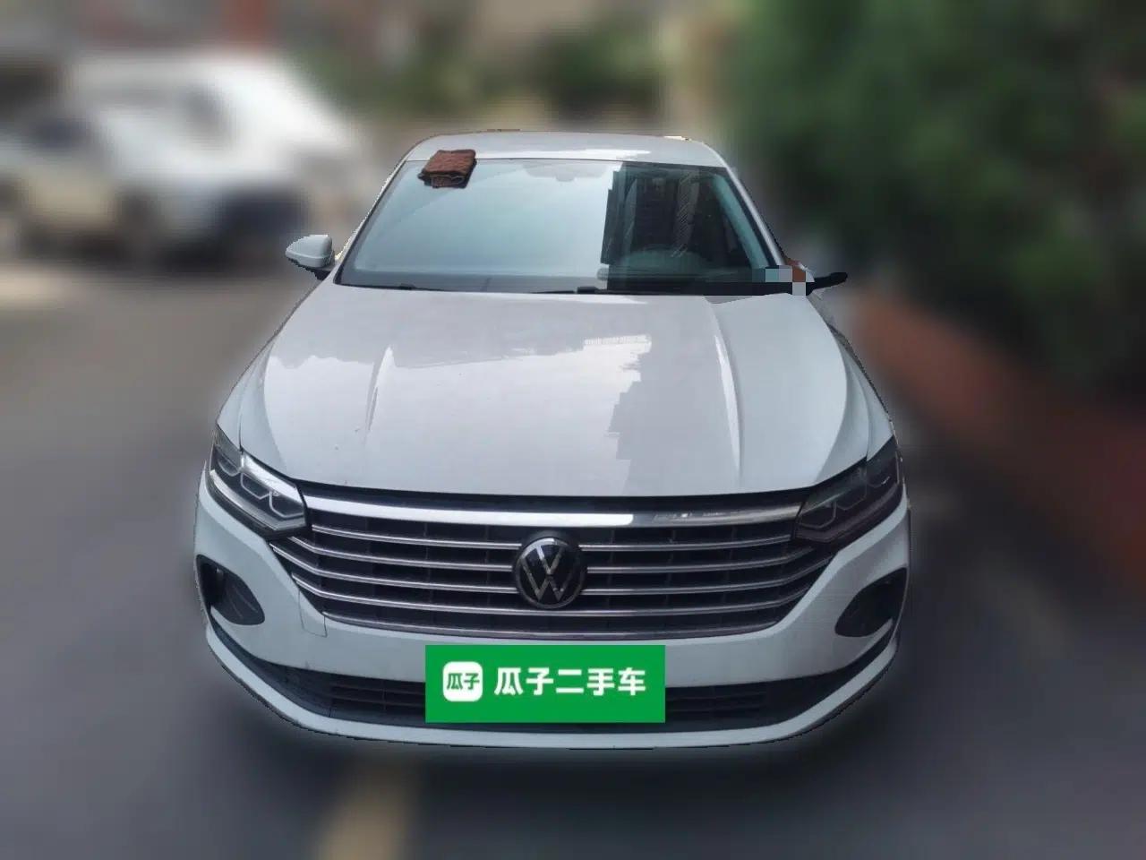 Volkswagen Lavida 2023 Revised 1.5L Automatic DeYi Edition — миниатюра 2