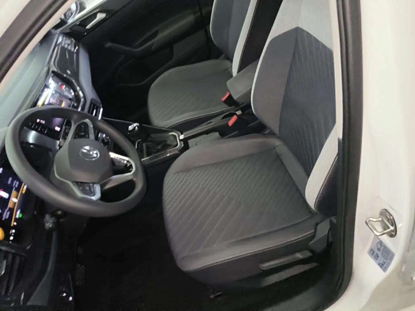 Volkswagen Lavida 2023 New Rui 1.5L Automatic New Yi Edition — миниатюра 17