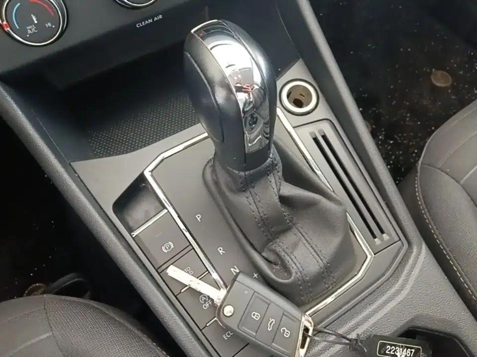 Volkswagen Lavida 2021 280TSI DSG Comfort Edition — миниатюра 16