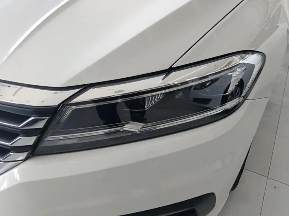 Volkswagen Lavida 2021 280TSI DSG Comfort Edition — миниатюра 8