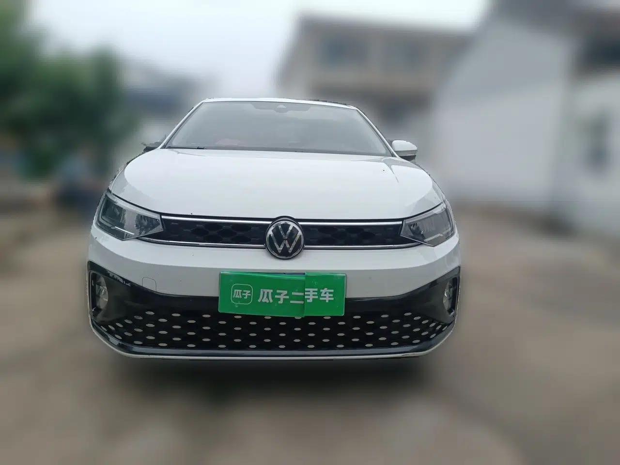 Volkswagen Lavida 2023 New Sharp 1.5L Automatic New Wish Edition — миниатюра 2