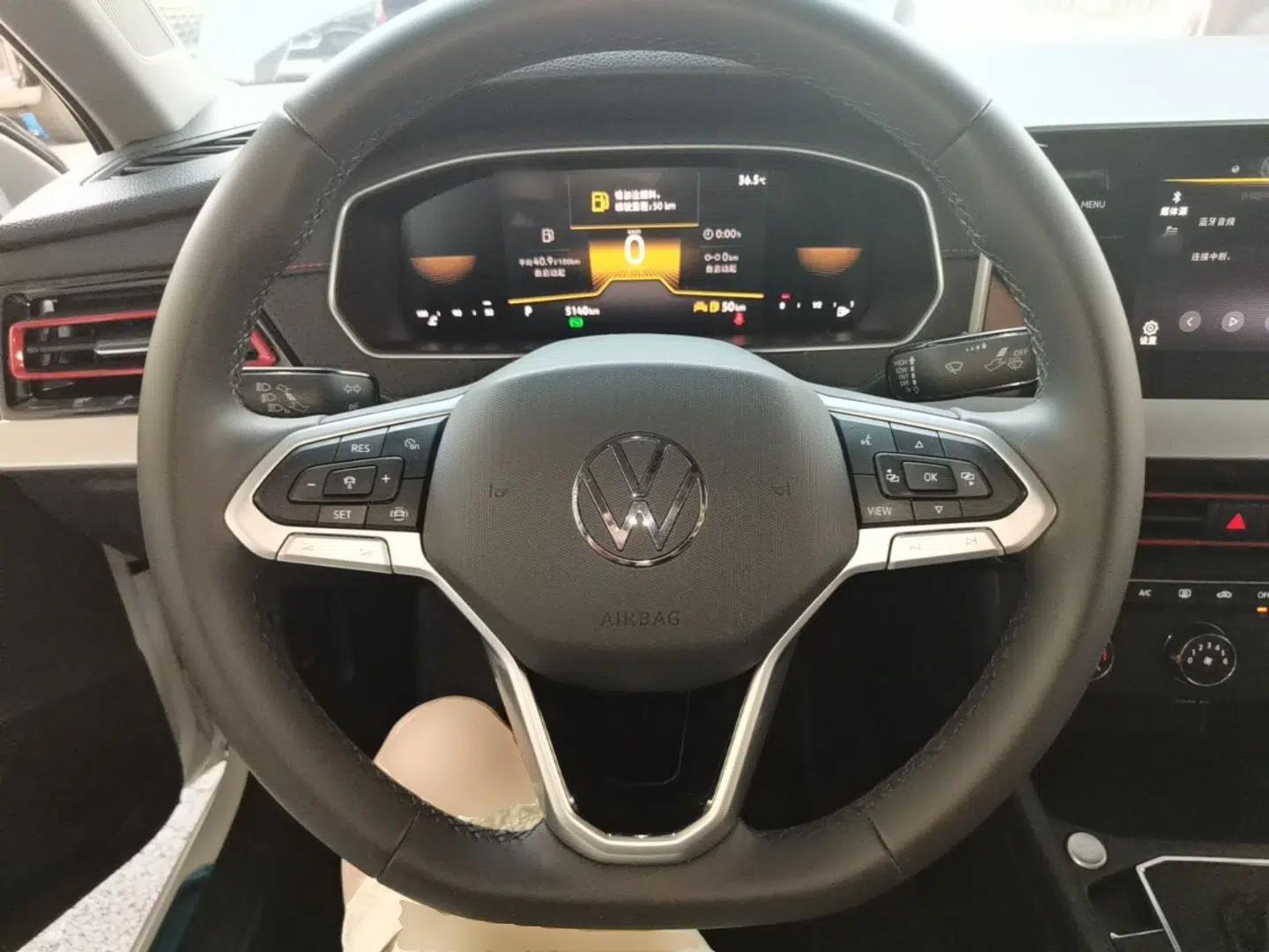 Volkswagen Lavida 2023 300TSI DSG Starry Full-Comfort Edition — миниатюра 13