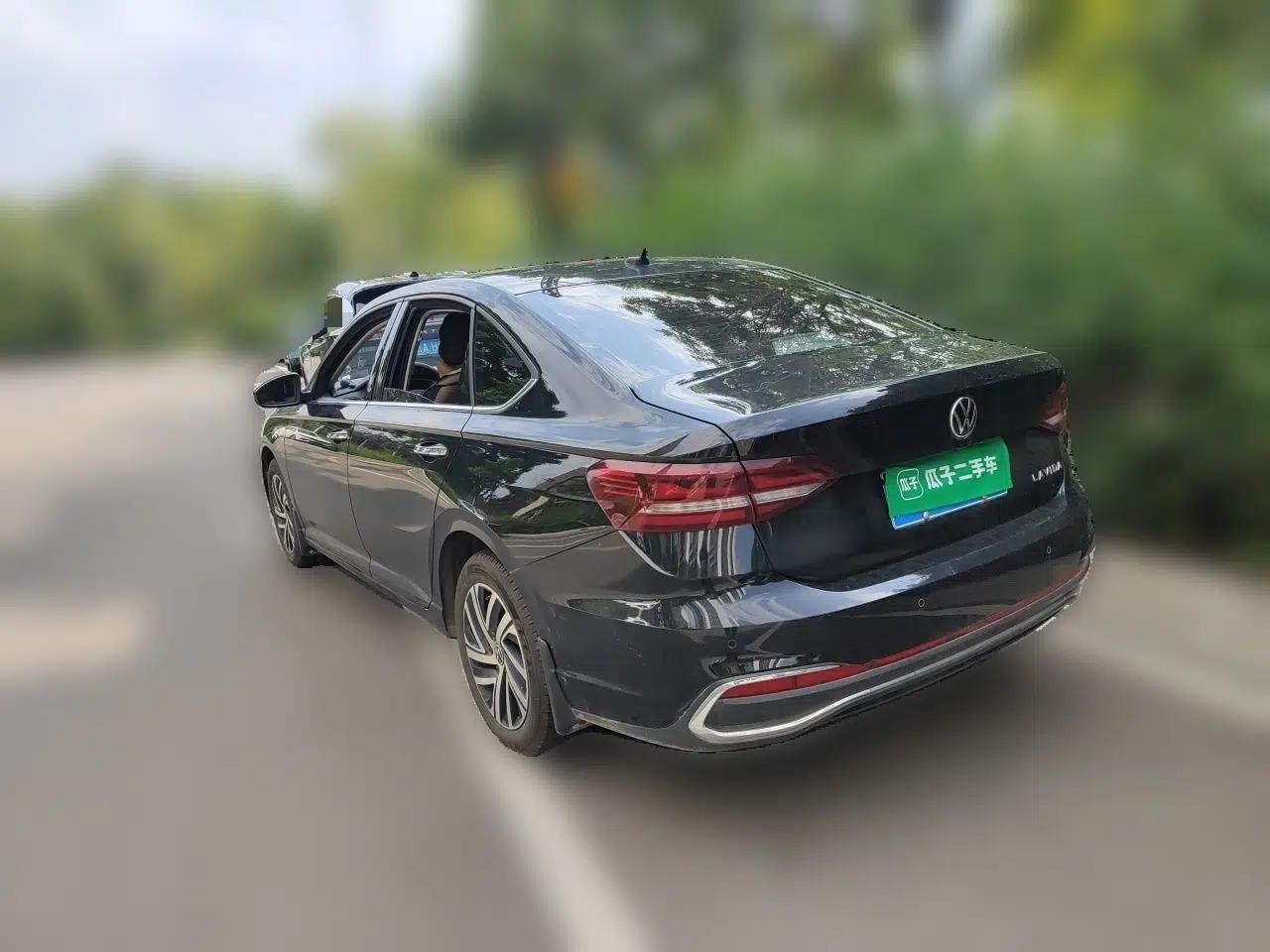 Volkswagen Lavida 2023 1.5L Automatic 5 Million Edition — миниатюра 4