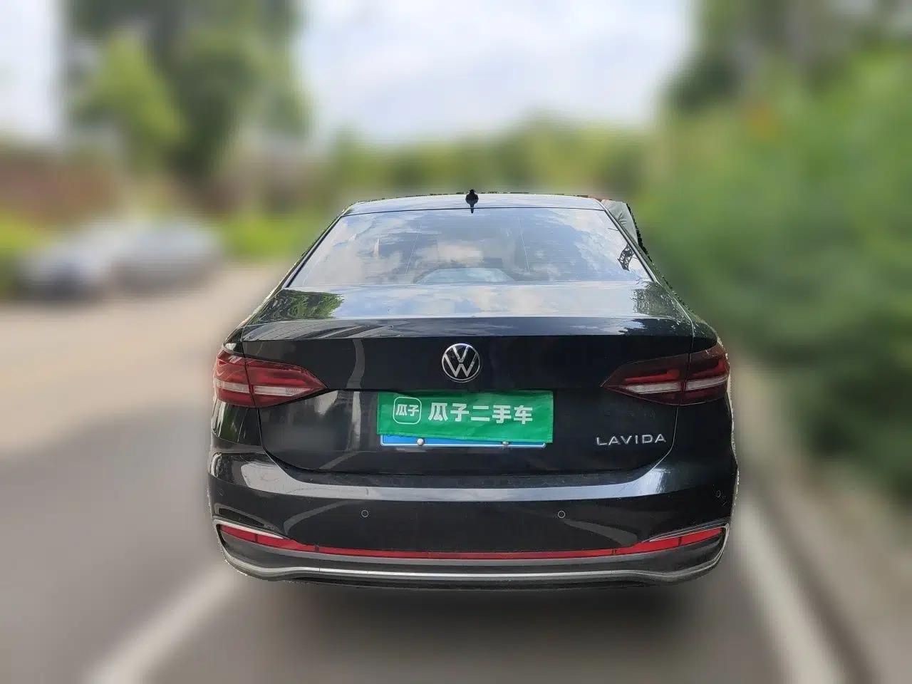 Volkswagen Lavida 2023 1.5L Automatic 5 Million Edition — миниатюра 5