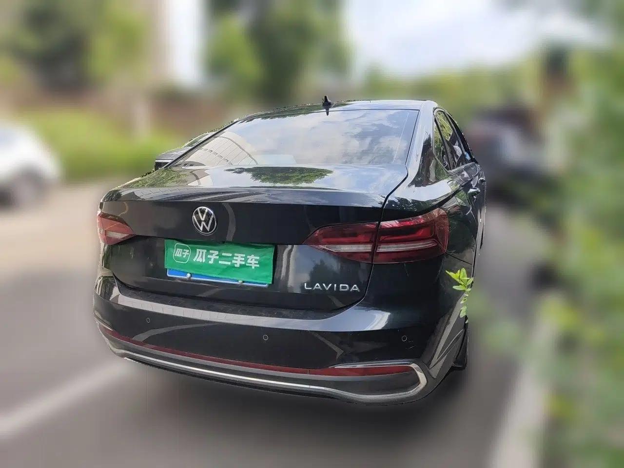 Volkswagen Lavida 2023 1.5L Automatic 5 Million Edition — миниатюра 6