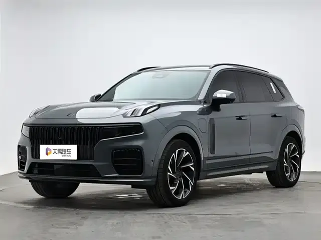Lynk & Co 09 EM-P 2021 2.0T PHEV Ultra Six-Seater