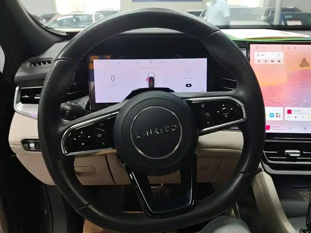 Lynk & Co 09 EM-P 2024 2.0TD EM-P AWD ULTRA Six-Seater — миниатюра 11