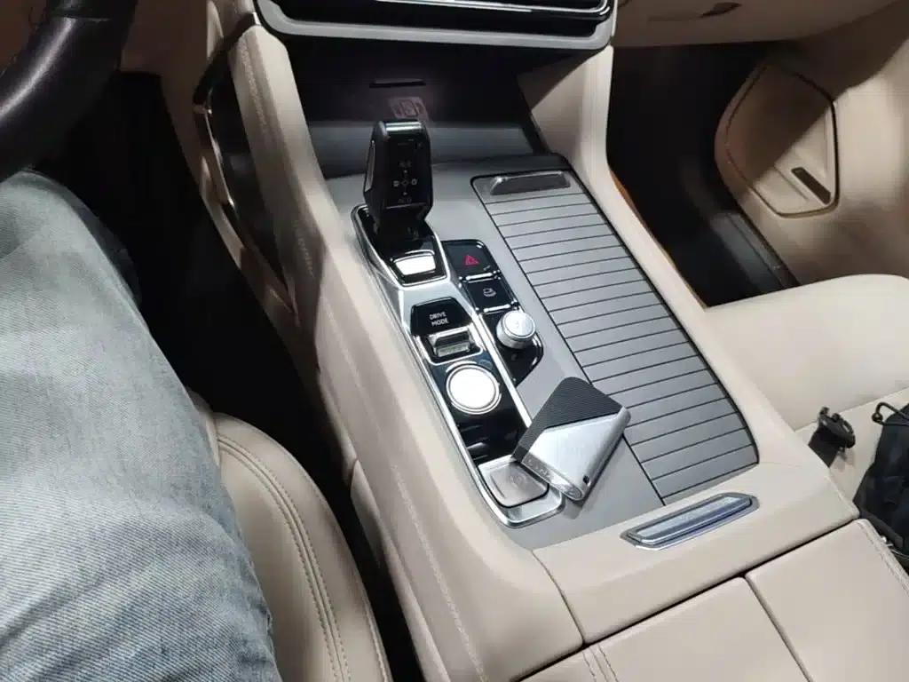 Lynk & Co 09 EM-P 2024 2.0TD EM-P AWD ULTRA Six-Seater — миниатюра 14