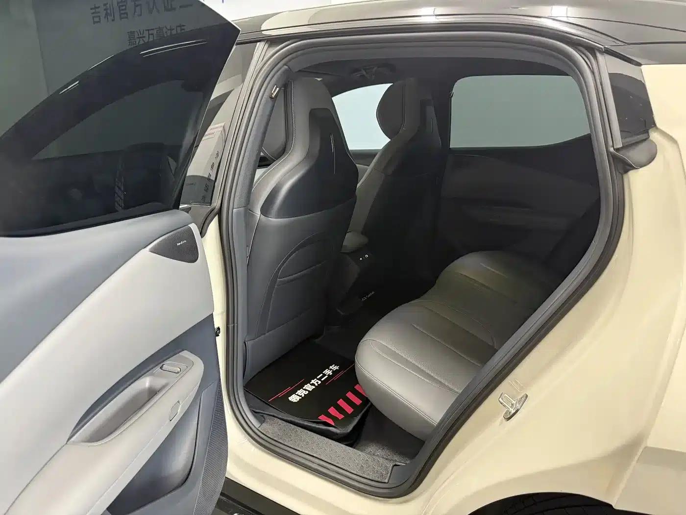 Lynk & Co Z20 2025 Model 530km RWD Pro — миниатюра 10