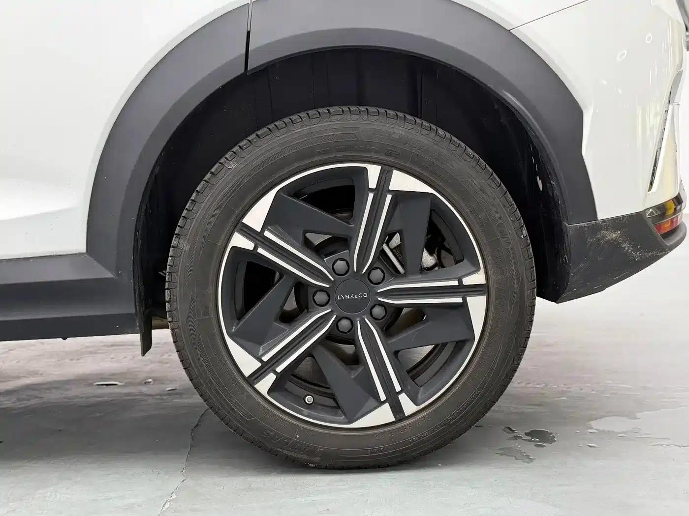 Lynk & Co 06 EM-P 2024 Model EM-P 126L Long Range Max — миниатюра 13