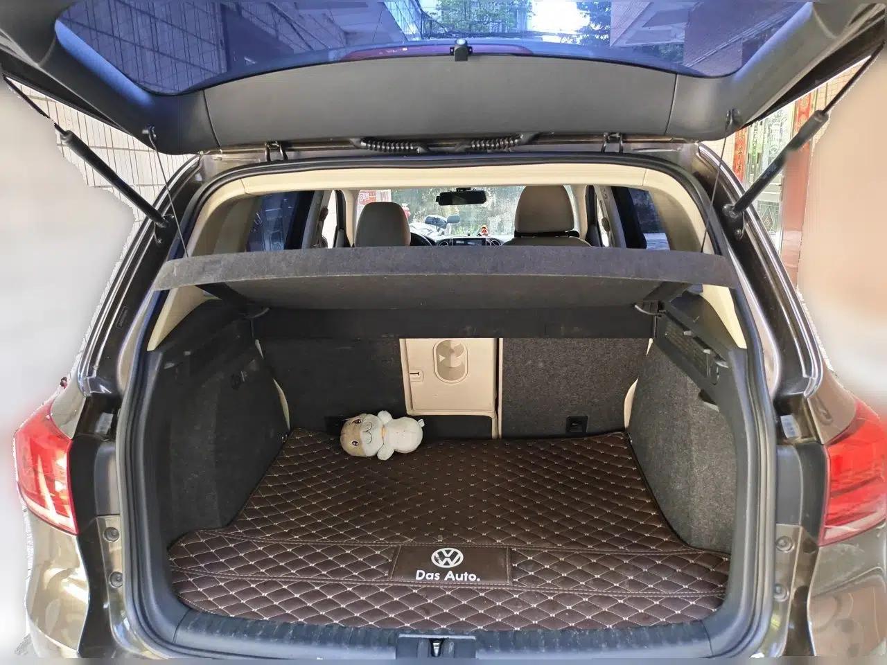 Volkswagen Tiguan 2015 1.8TSI Automatic Two-Wheel Drive Comfort Edition — миниатюра 19