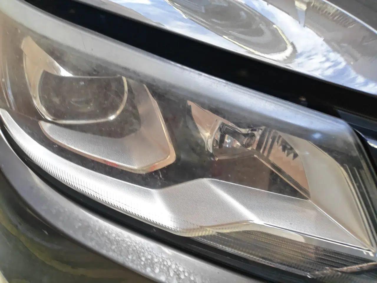 Volkswagen Tiguan 2015 1.8TSI Automatic Two-Wheel Drive Comfort Edition — миниатюра 7