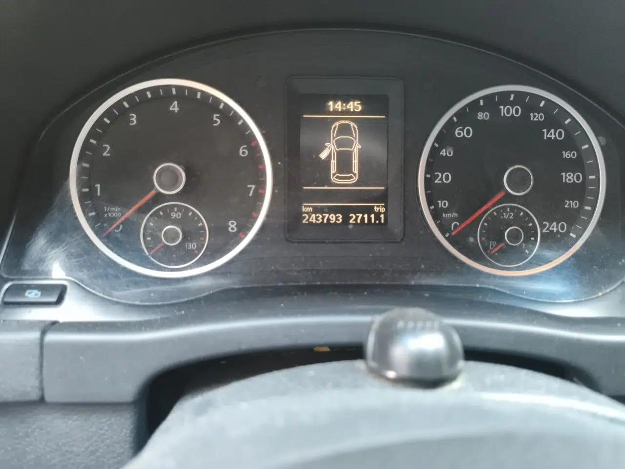 Volkswagen Tiguan 2012 1.8TSI Automatic All-Wheel Drive Fashion Edition — миниатюра 12