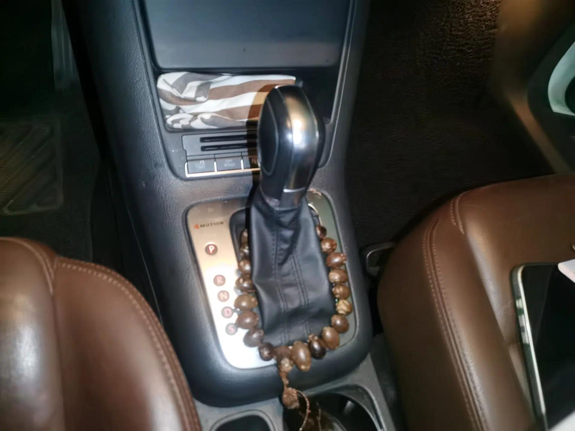 Volkswagen Tiguan 2012 2.0 TSI Comfort Edition — миниатюра 14