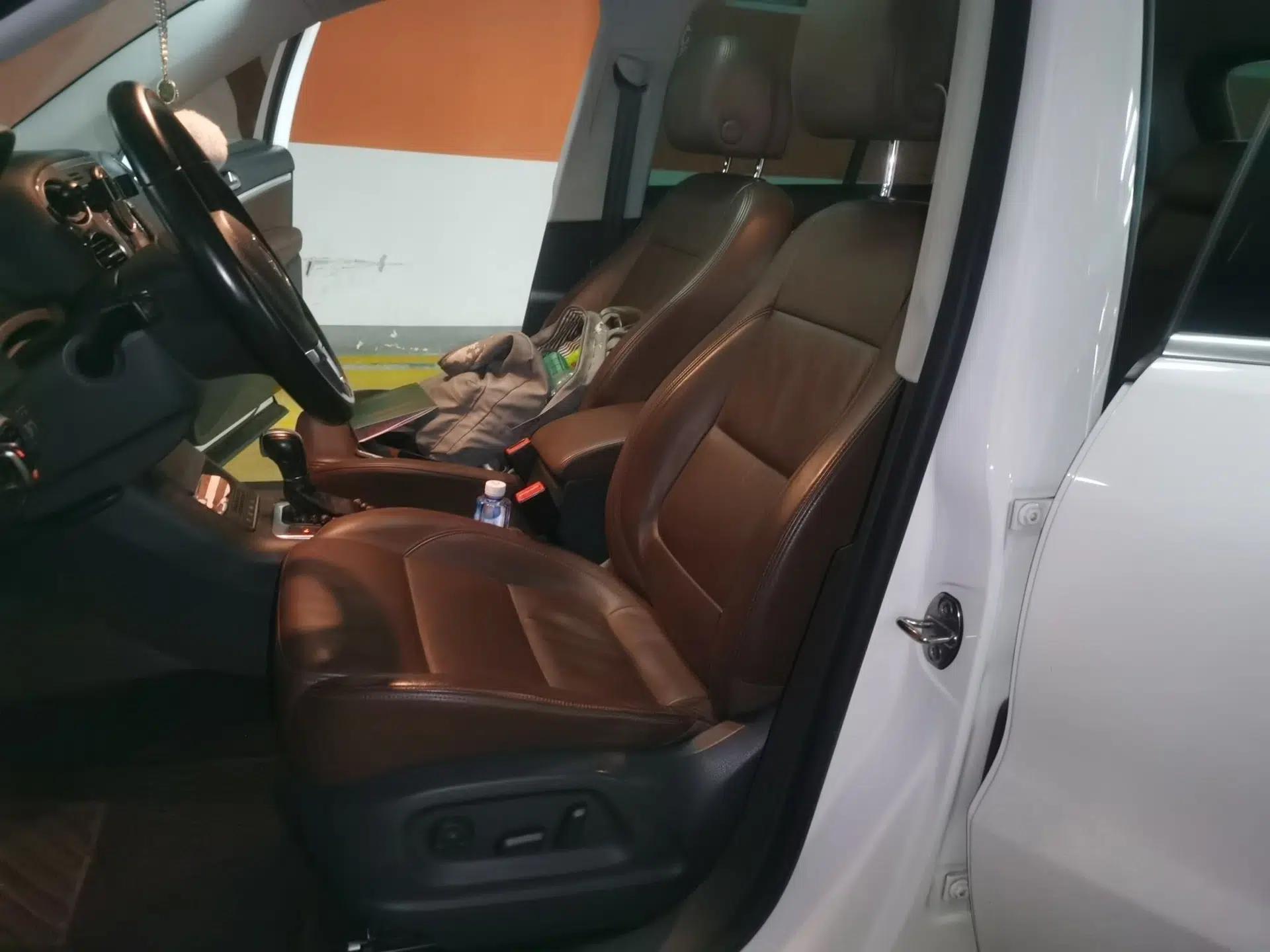 Volkswagen Tiguan 2012 2.0 TSI Comfort Edition — миниатюра 15