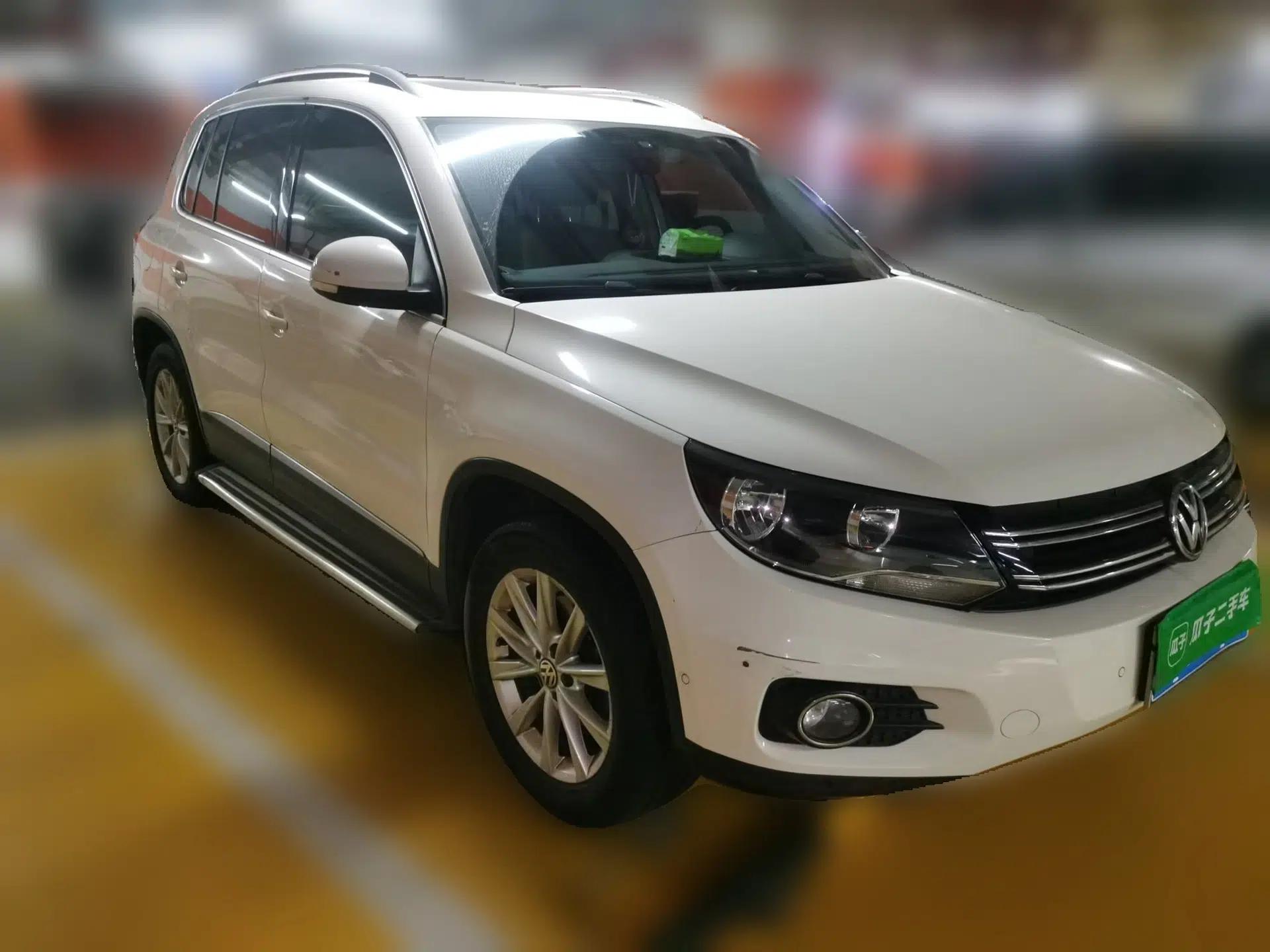 Volkswagen Tiguan 2012 2.0 TSI Comfort Edition — миниатюра 3