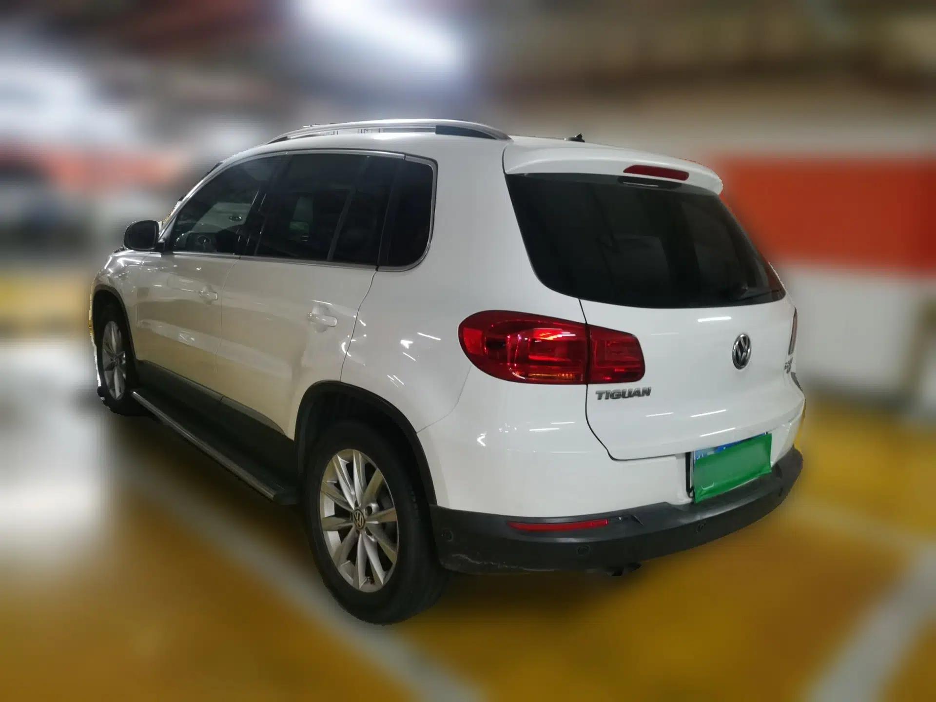 Volkswagen Tiguan 2012 2.0 TSI Comfort Edition — миниатюра 4