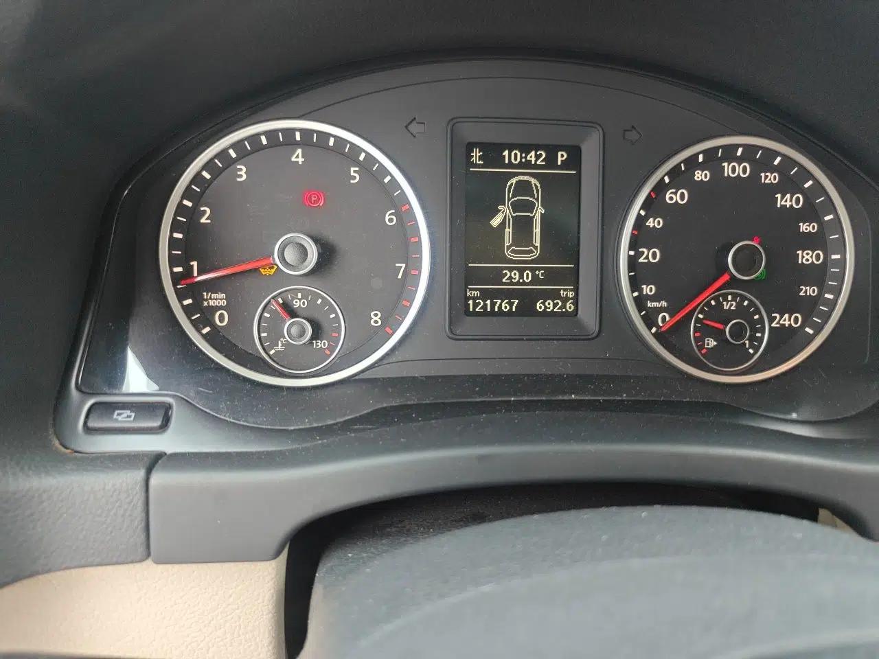 Volkswagen Tiguan 2012 1.8TSI Automatic Two-Wheel Drive Elite Edition — миниатюра 12