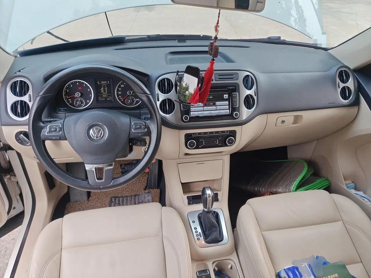 Volkswagen Tiguan 2012 1.8TSI Automatic Two-Wheel Drive Elite Edition — миниатюра 9