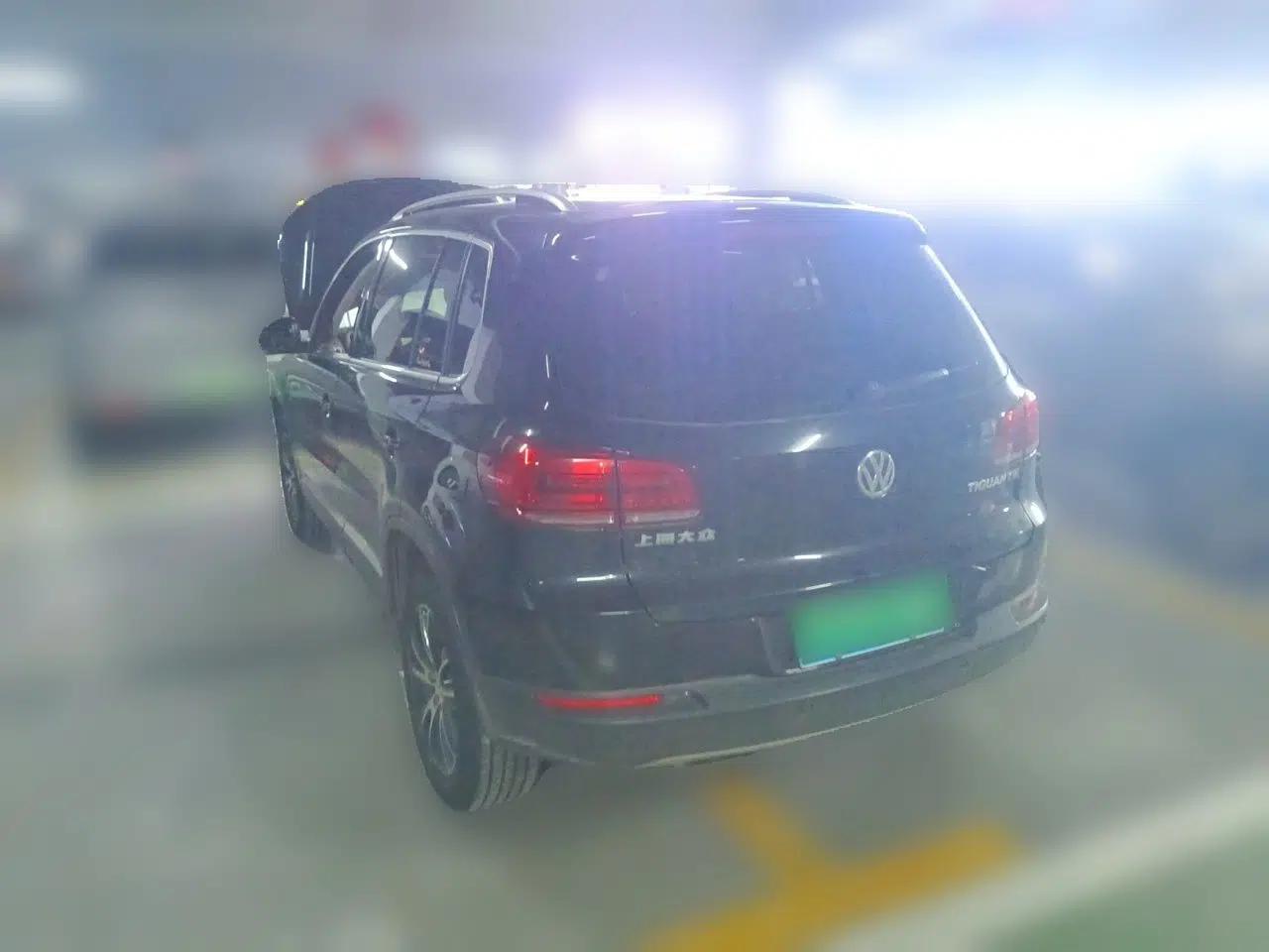 Volkswagen Tiguan 2014 1.8TSI Automatic 2WD 30th Anniversary Edition — миниатюра 4