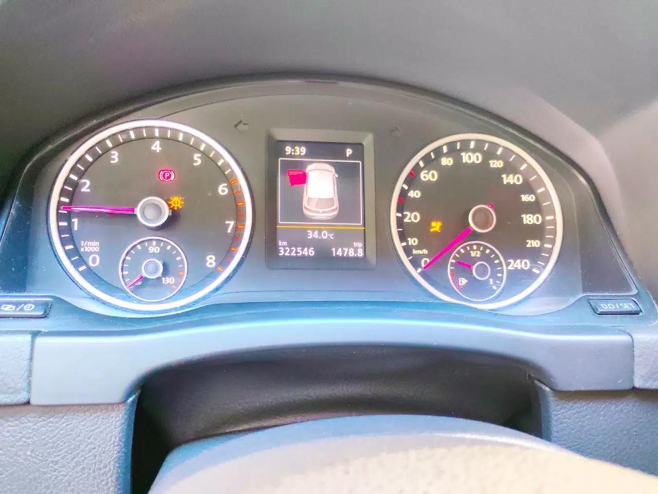 Volkswagen Tiguan 2015 1.8TSI Automatic Two-Wheel Drive Luxury Model — миниатюра 11