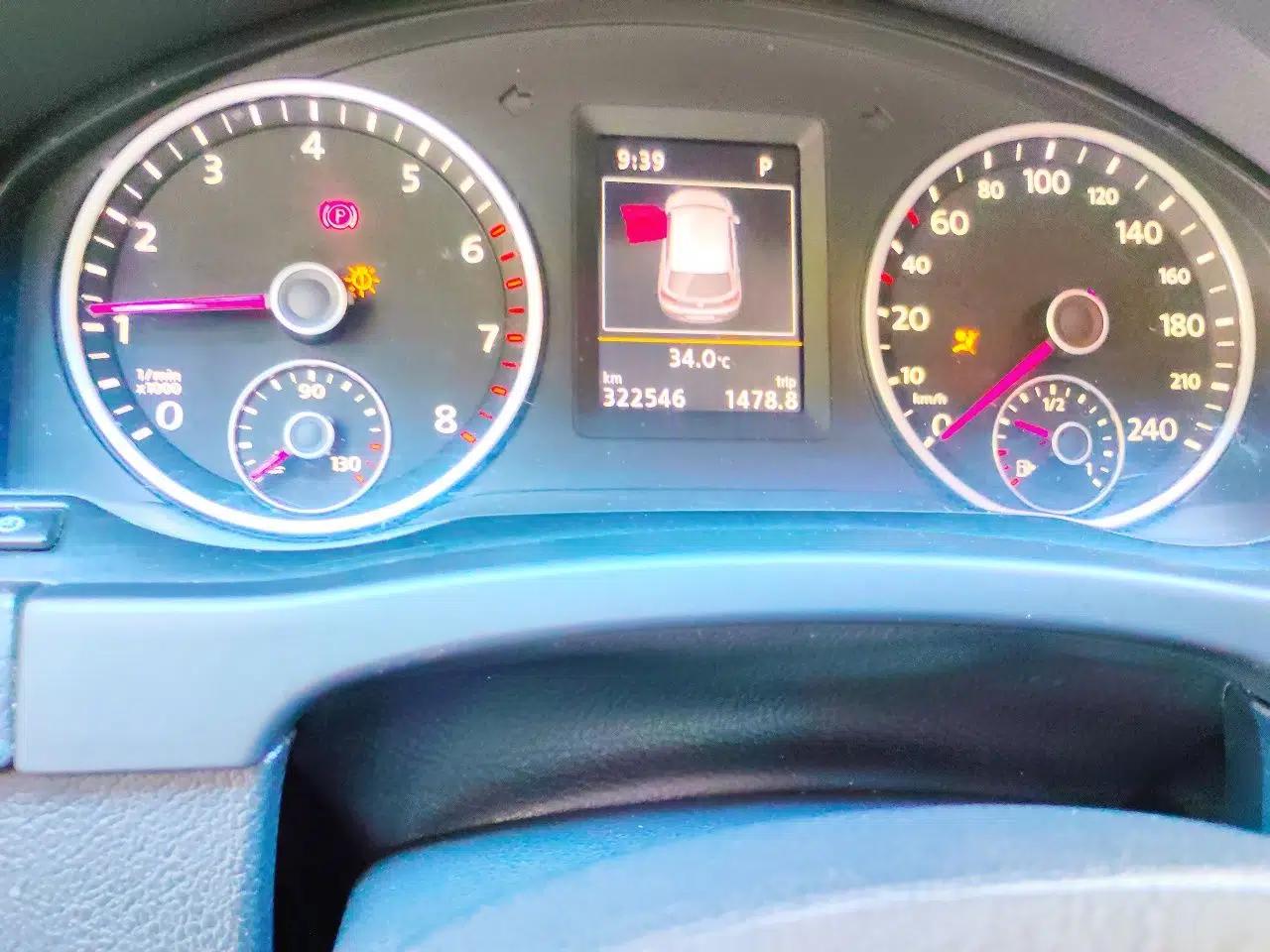Volkswagen Tiguan 2015 1.8TSI Automatic Two-Wheel Drive Luxury Model — миниатюра 12