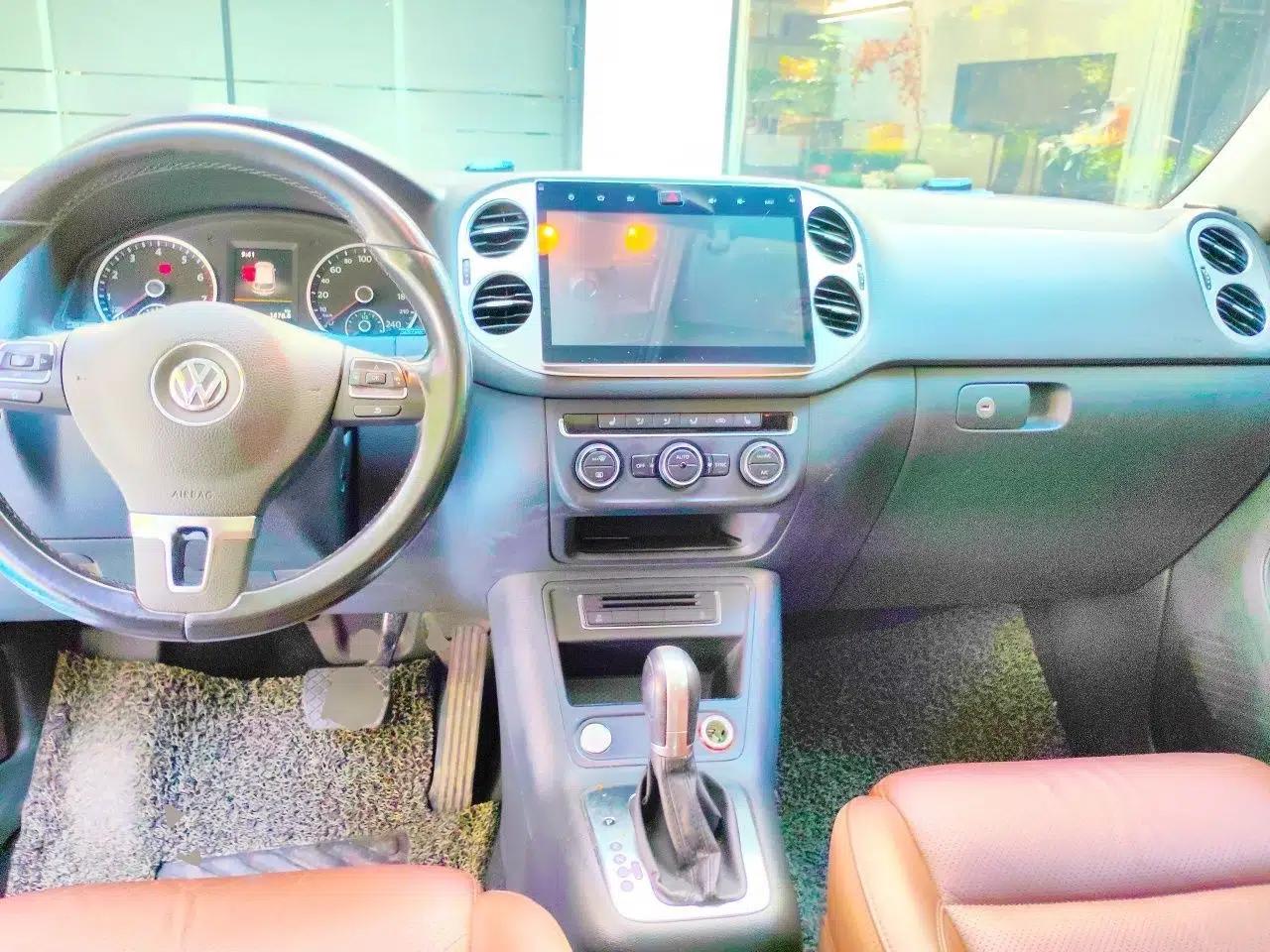 Volkswagen Tiguan 2015 1.8TSI Automatic Two-Wheel Drive Luxury Model — миниатюра 9