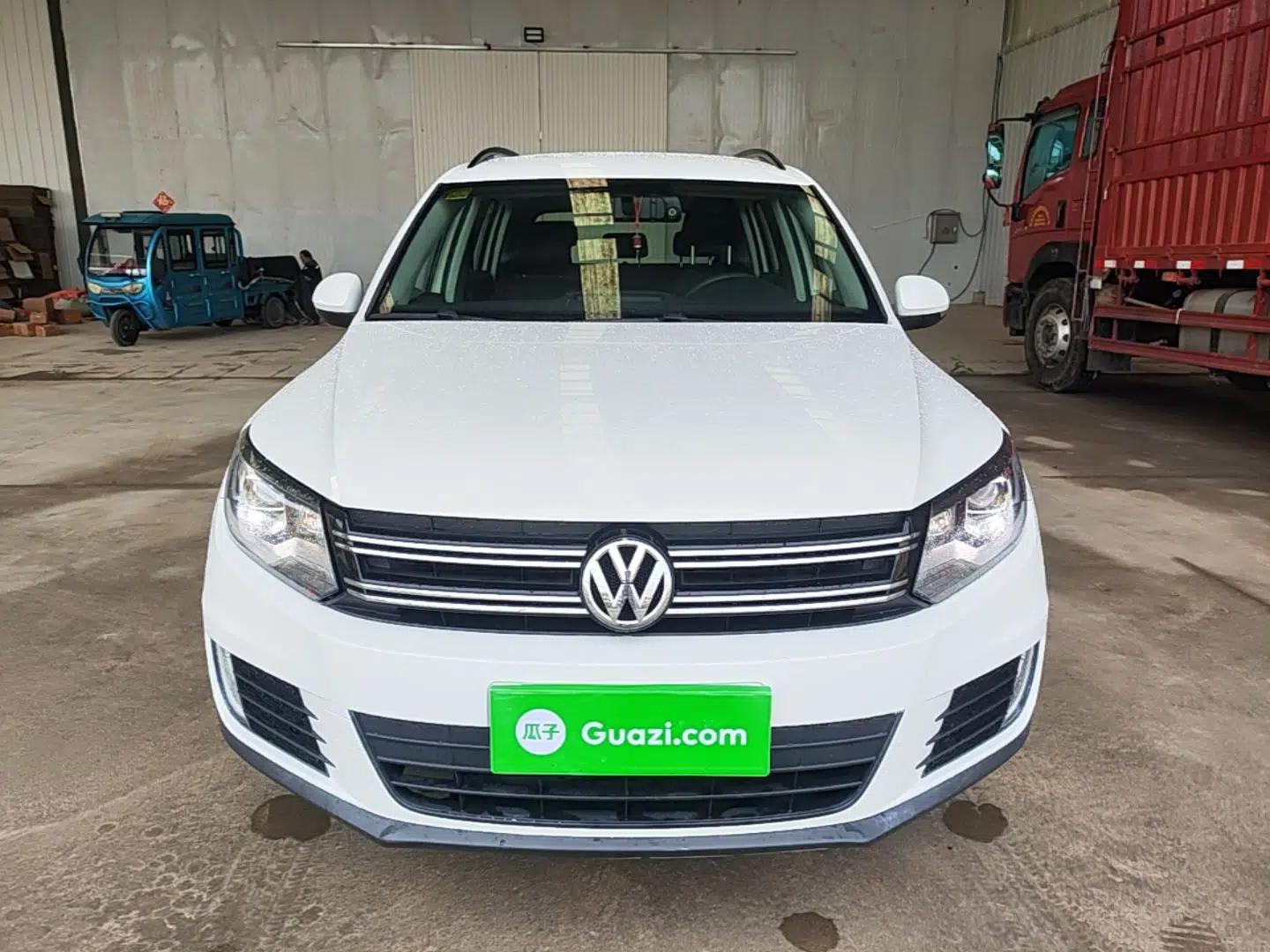 Volkswagen Tiguan 2016 280TSI Automatic Two-Wheel-Drive Silk Road Style Edition — миниатюра 2