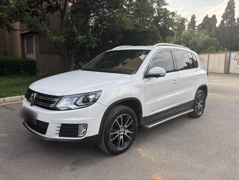 Volkswagen Tiguan 2013 1.8TSI Automatic Two-Wheel Drive Luxury Model — миниатюра 1