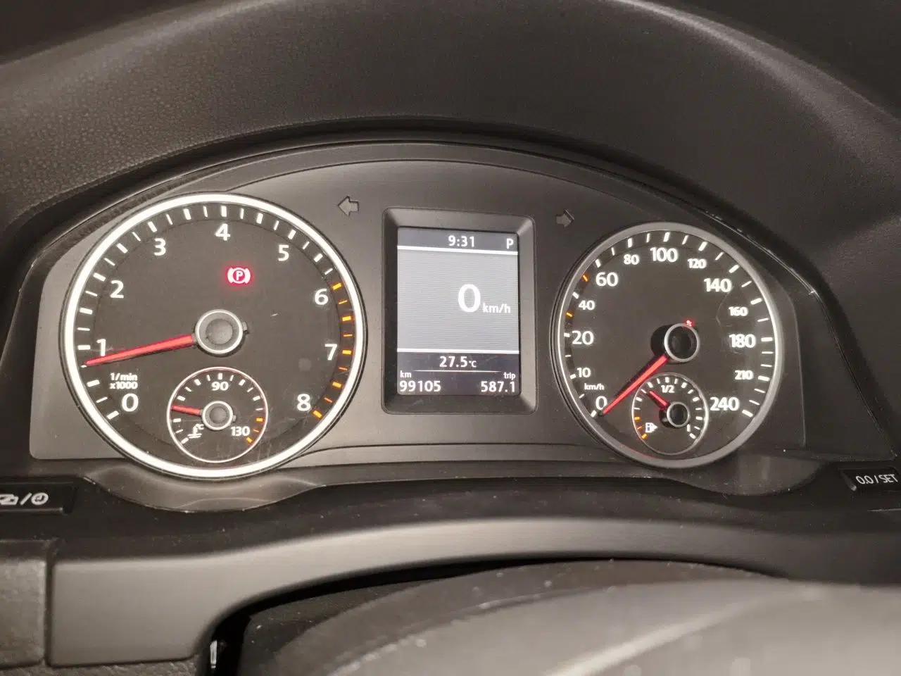 Volkswagen Tiguan 2013 1.8TSI Automatic Two-Wheel Drive Luxury Model — миниатюра 12