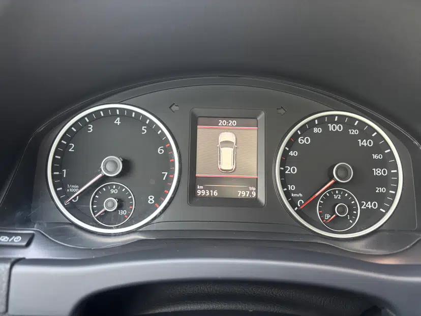 Volkswagen Tiguan 2013 1.8TSI Automatic Two-Wheel Drive Luxury Model — миниатюра 28