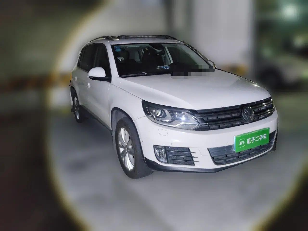 Volkswagen Tiguan 2013 2.0 TSI Automatic All-Wheel-Drive Flagship Edition — миниатюра 3