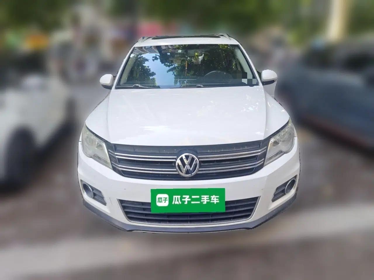 Volkswagen Tiguan 2012 1.8TSI Automatic All-Wheel Drive Elite Edition — миниатюра 2
