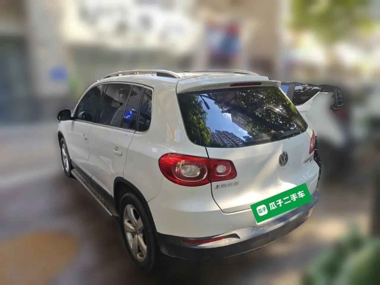 Volkswagen Tiguan 2012 1.8TSI Automatic All-Wheel Drive Elite Edition — миниатюра 4