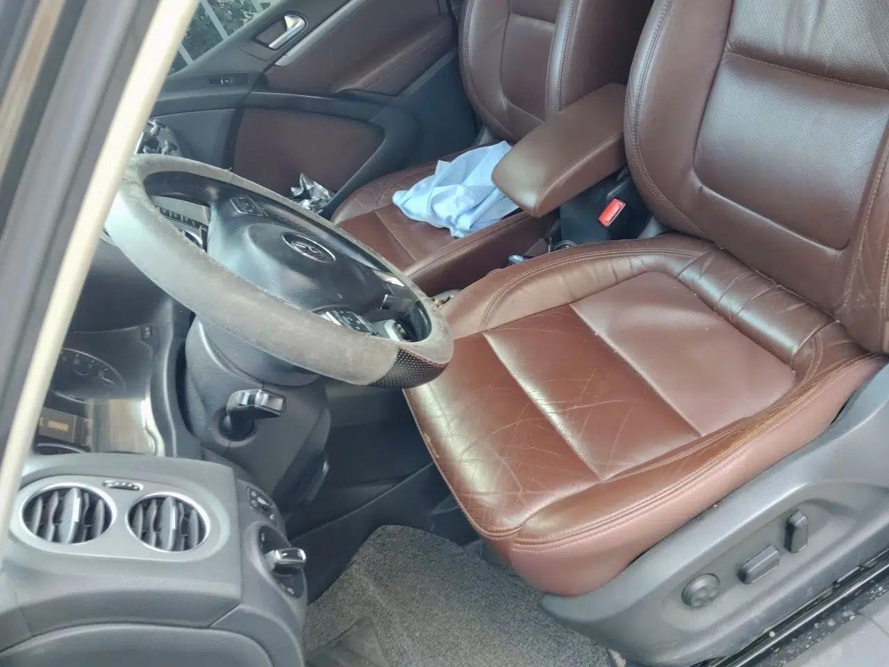 Volkswagen Tiguan 2013 2.0 TSI Automatic All-Wheel Drive Luxury Edition — миниатюра 15