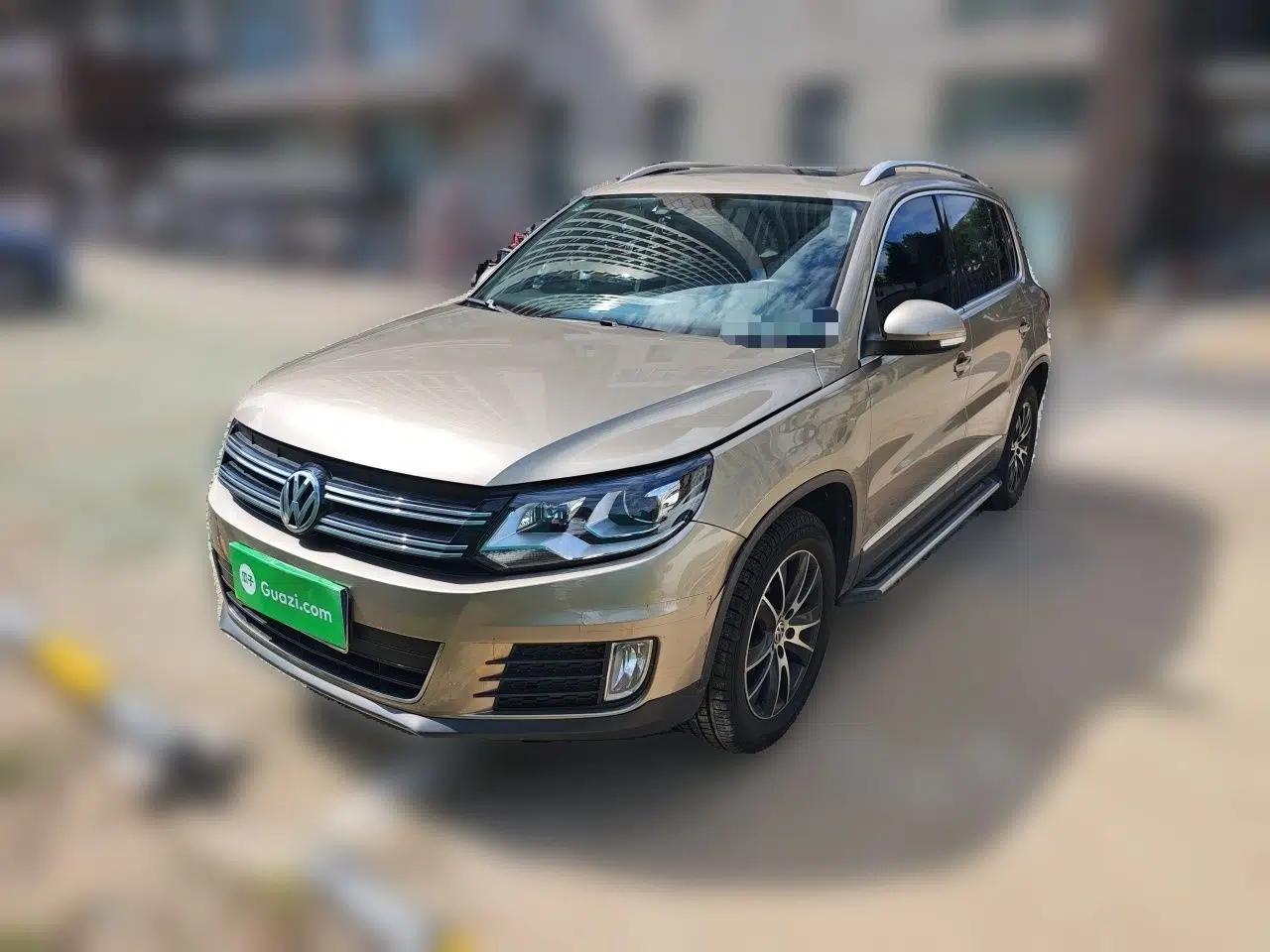 Volkswagen Tiguan 2015 1.8TSI Automatic All-Wheel-Drive Luxury Model — миниатюра 1