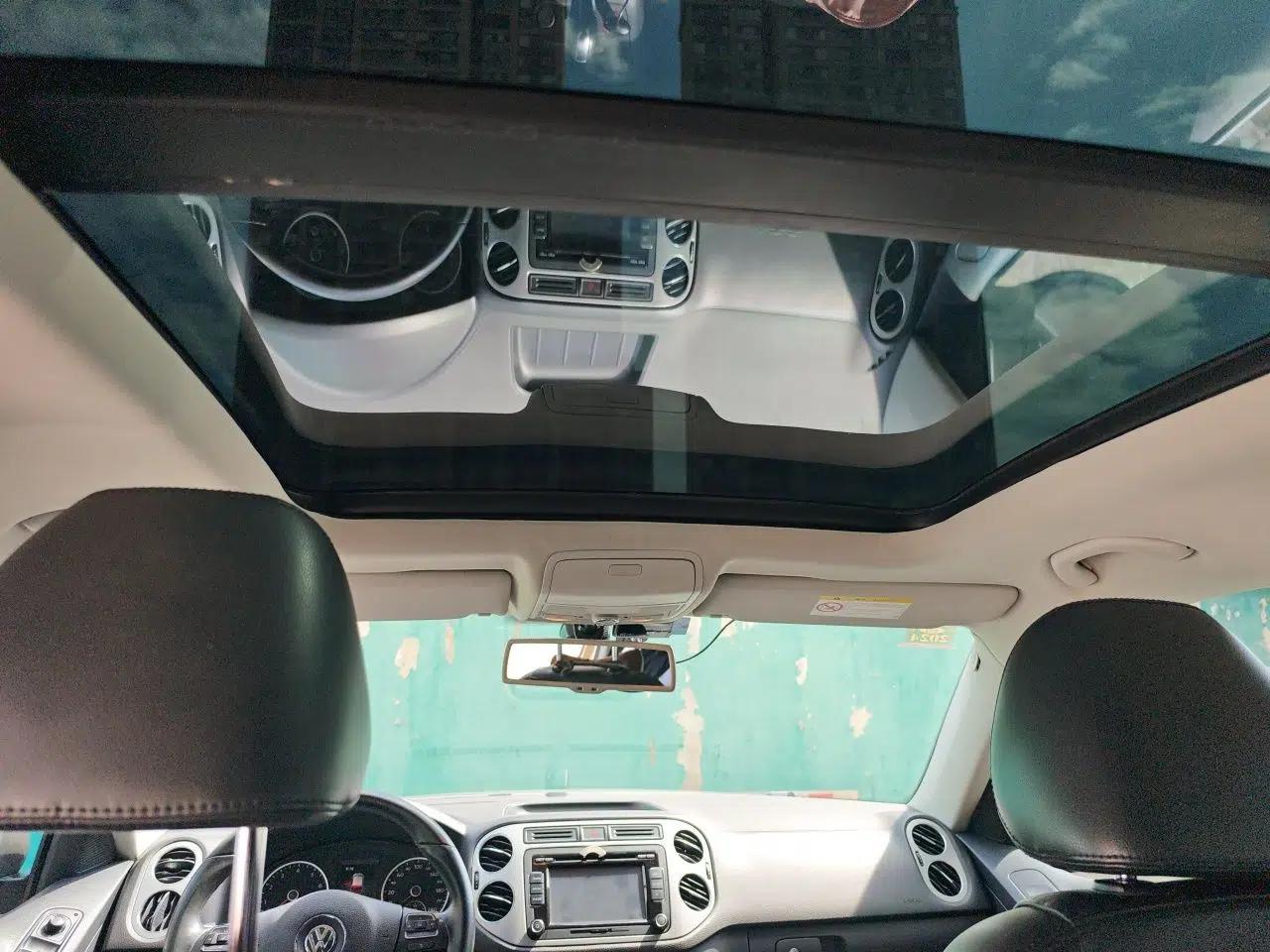 Volkswagen Tiguan 2015 1.8TSI Automatic All-Wheel-Drive Luxury Model — миниатюра 18