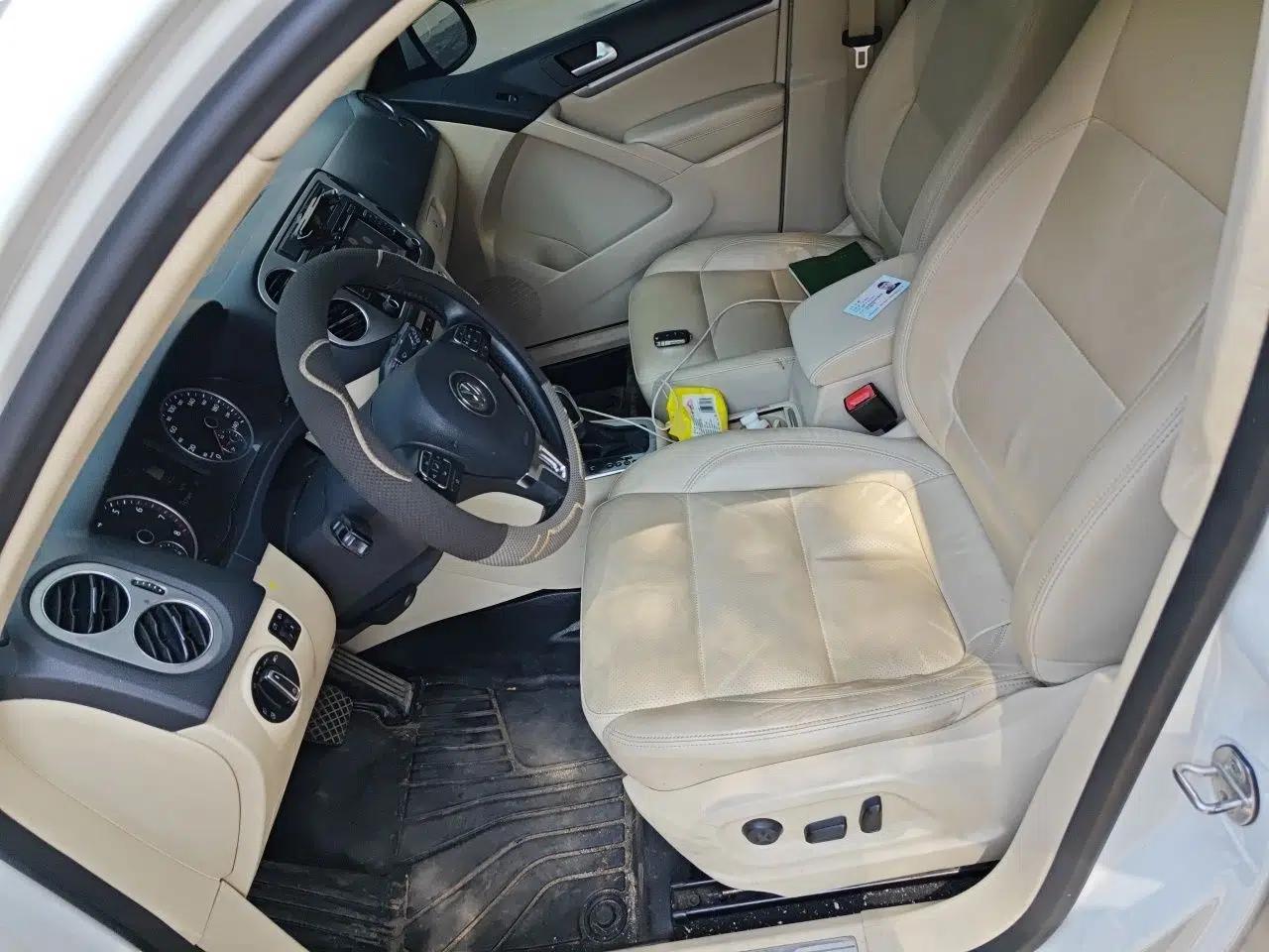 Volkswagen Tiguan 2015 1.8TSI Automatic All-Wheel-Drive Luxury Model — миниатюра 15