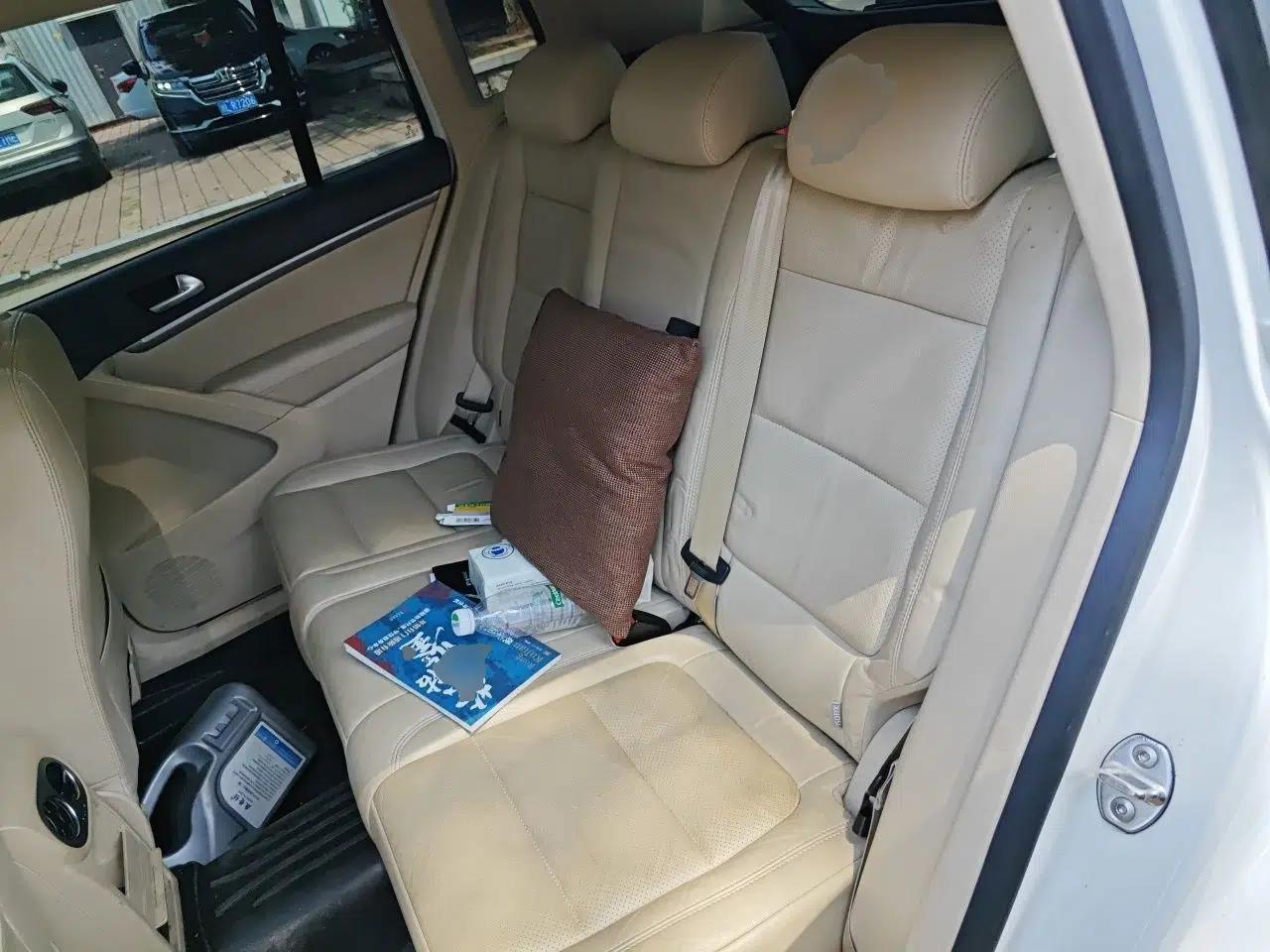 Volkswagen Tiguan 2015 1.8TSI Automatic All-Wheel-Drive Luxury Model — миниатюра 17