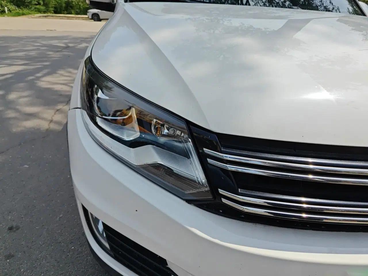 Volkswagen Tiguan 2015 1.8TSI Automatic All-Wheel-Drive Luxury Model — миниатюра 7