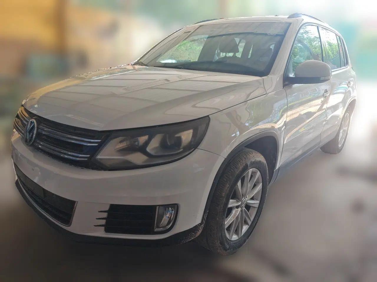 Volkswagen Tiguan 2013 1.8 TSI Automatic Two-Wheel Drive Comfort Edition — миниатюра 1