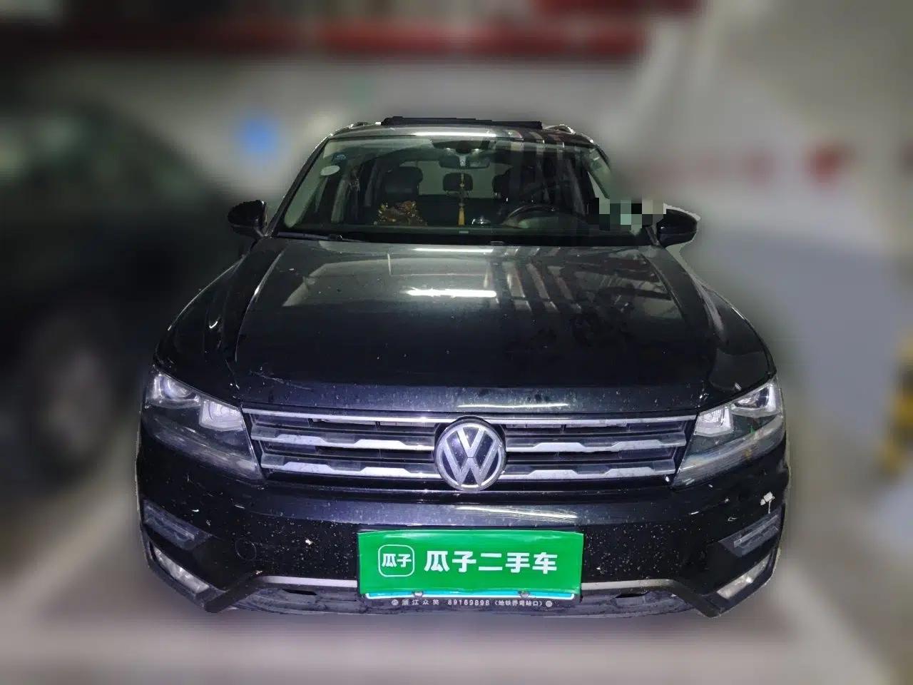 Volkswagen Tiguan L 2018 Facelift 330TSI Automatic Two-Wheel Drive Luxury Edition — миниатюра 2