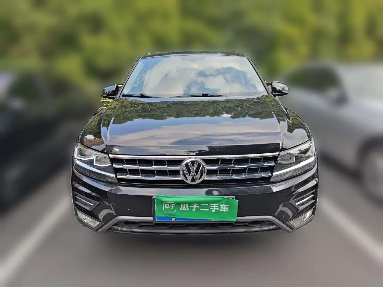 Volkswagen Tiguan L 2018 Facelift 330TSI Automatic Two-Wheel Drive Luxury Edition — миниатюра 2