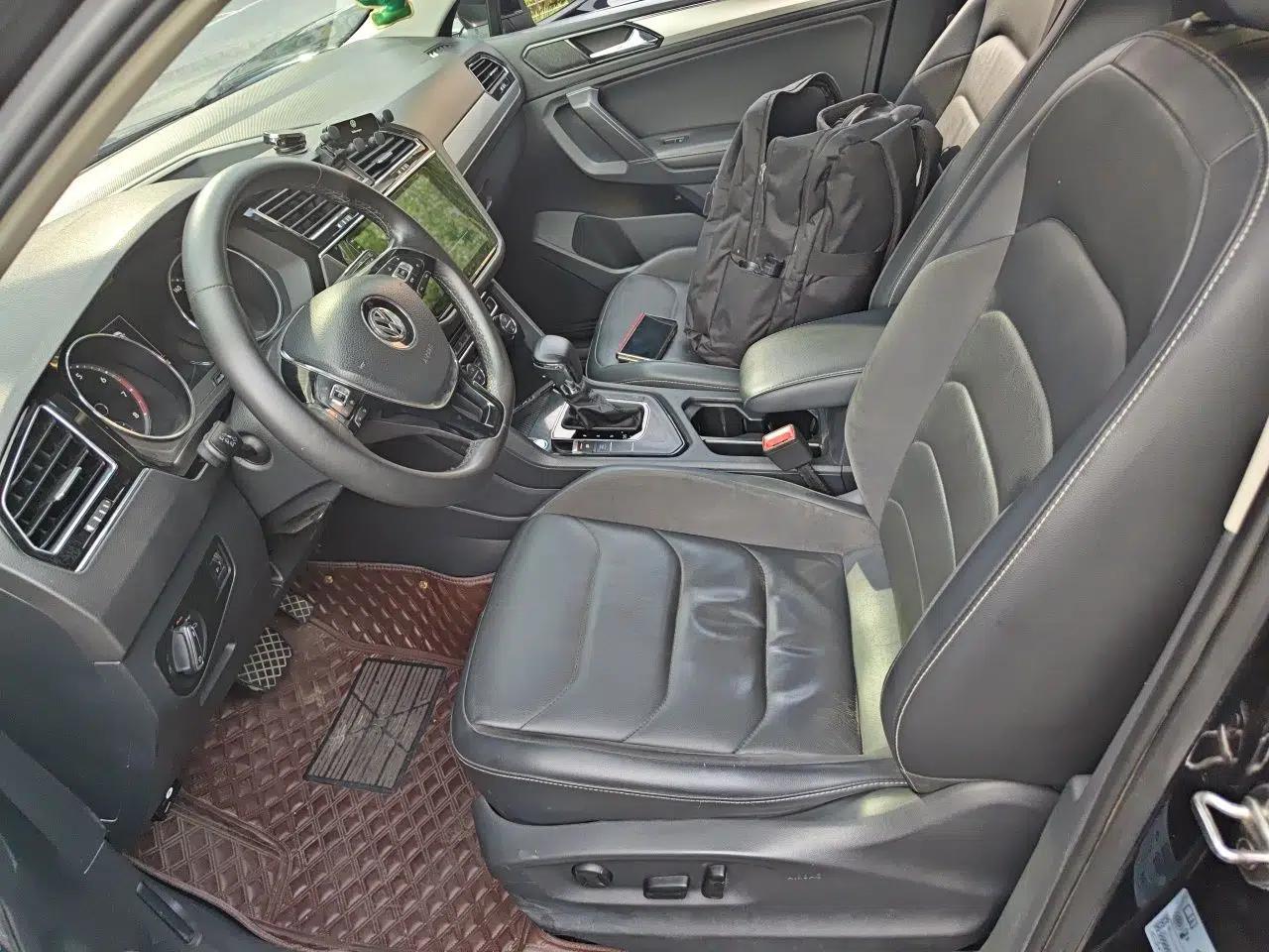 Volkswagen Tiguan L 2018 Facelift 330TSI Automatic Two-Wheel Drive Luxury Edition — миниатюра 15