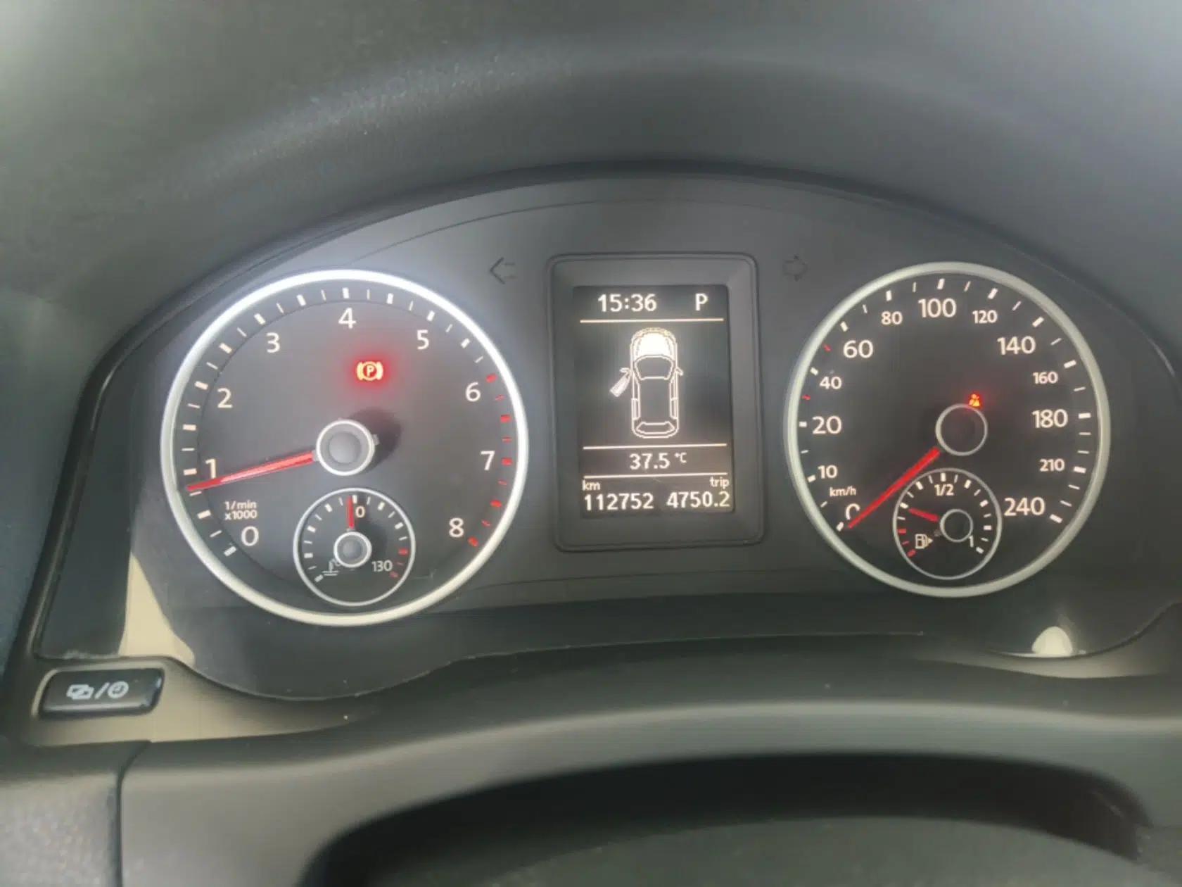 Volkswagen Tiguan 2016 280TSI Automatic Two-Wheel Drive Silk Road Comfort Edition — миниатюра 19