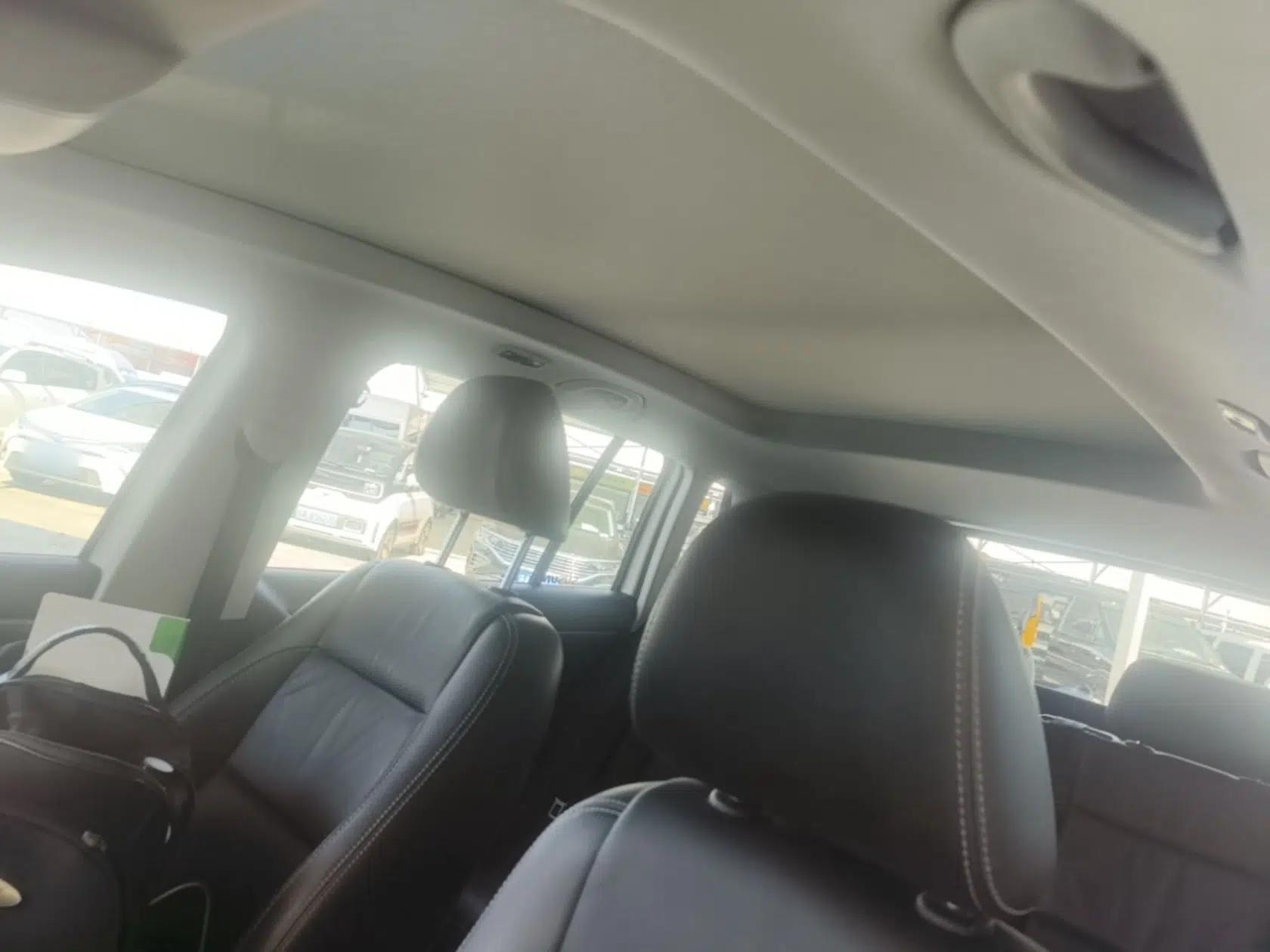 Volkswagen Tiguan 2016 280TSI Automatic Two-Wheel Drive Silk Road Comfort Edition — миниатюра 27