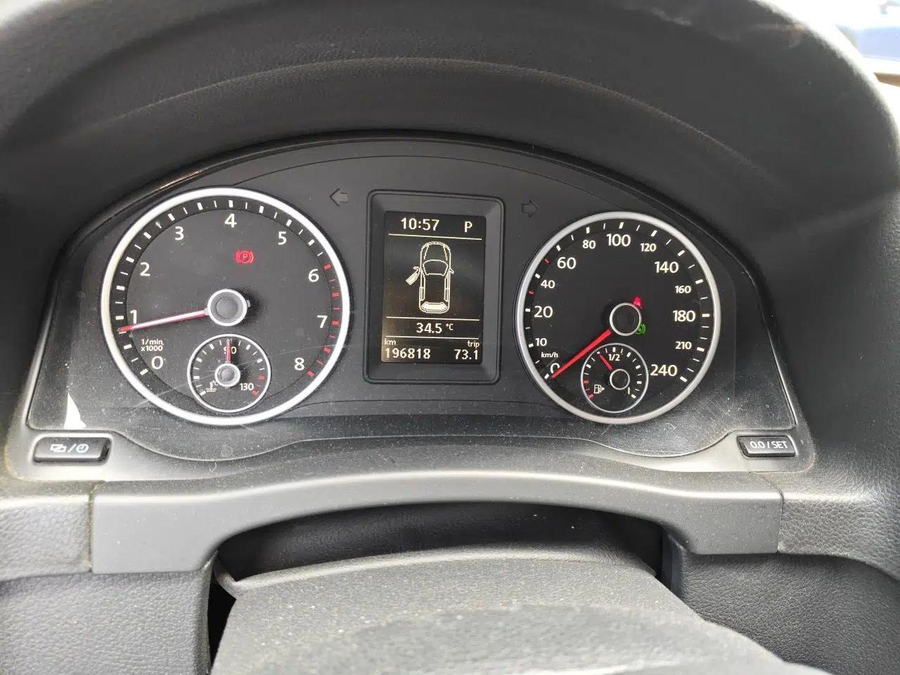 Volkswagen Tiguan 2017 300TSI Automatic Two-Wheel Drive Silk Road Comfort Edition — миниатюра 8