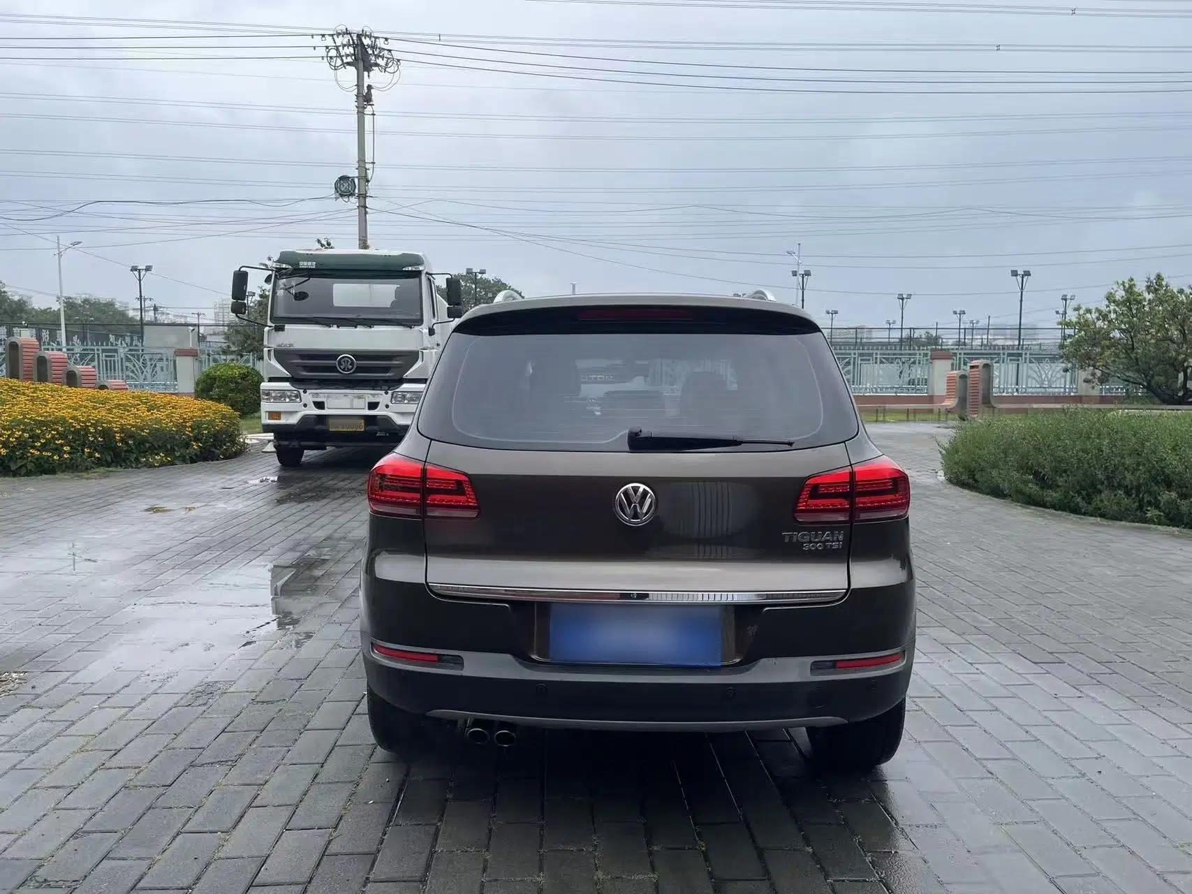 Volkswagen Tiguan 2016 300TSI Automatic All-Wheel Drive Luxury Edition — миниатюра 7