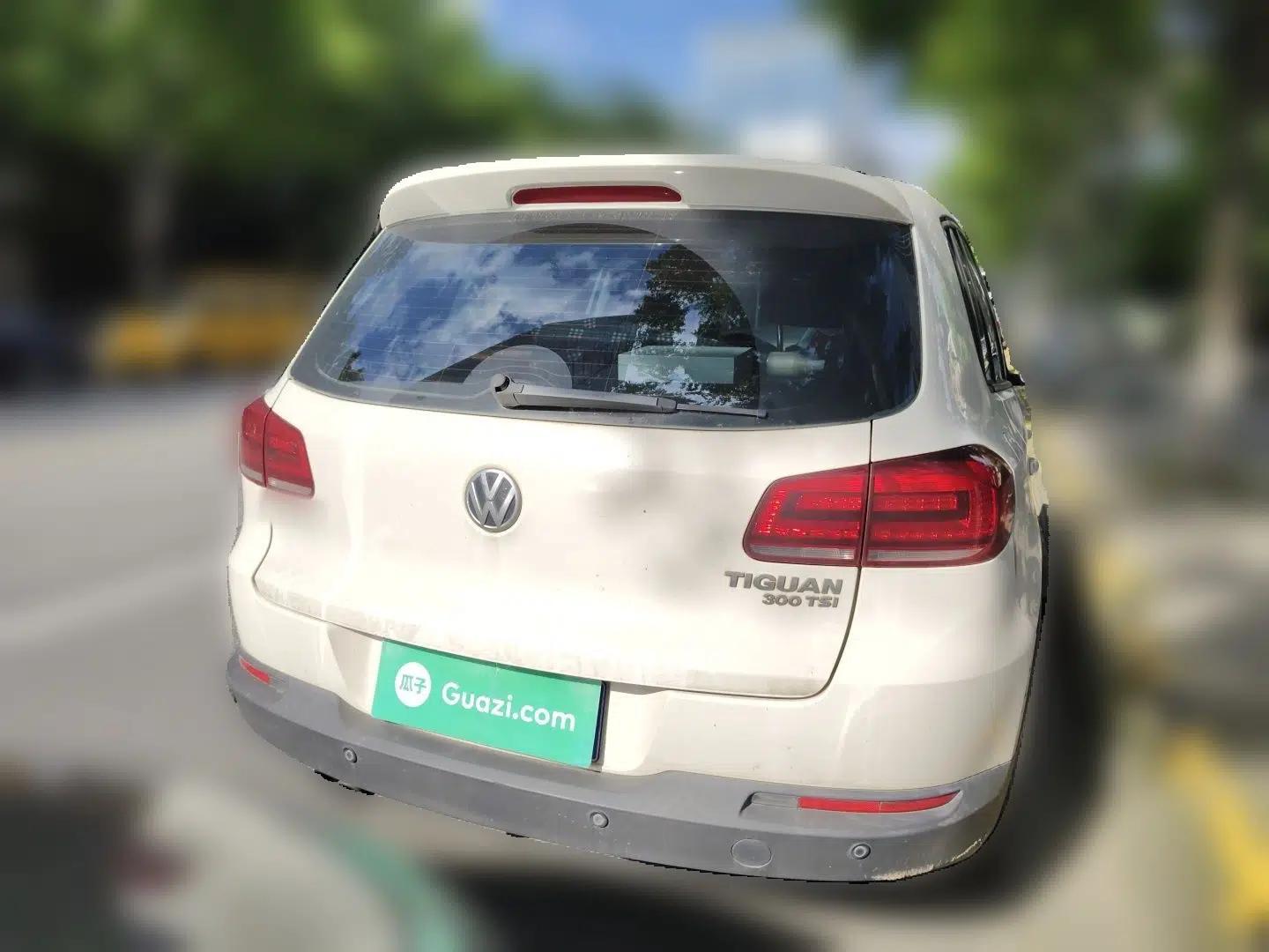Volkswagen Tiguan 2017 300TSI Automatic Two-Wheel Drive Silk Road Comfort Edition — миниатюра 5