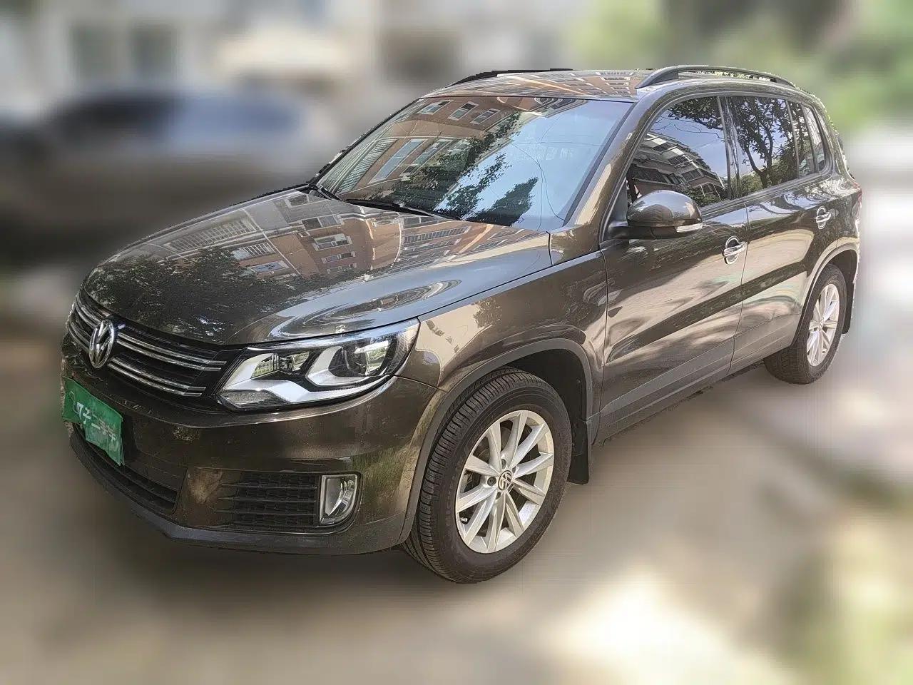 Volkswagen Tiguan 2016 280TSI Automatic Two-Wheel-Drive Silk Road Style Edition — миниатюра 1